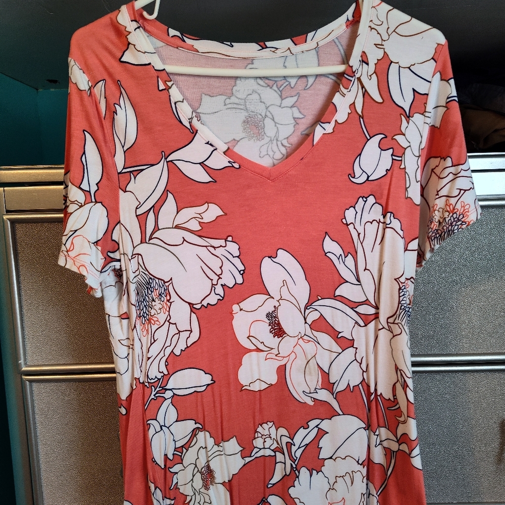 Coral Floral V-Neck Blouse